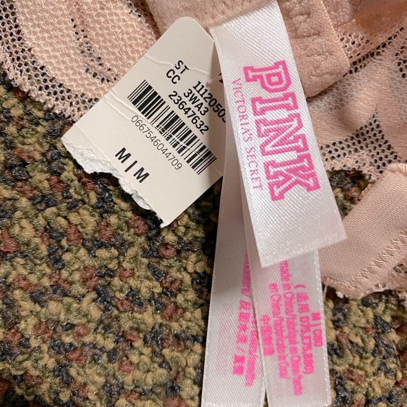 Medium Push Up Victoria Secret/PINK Lace Bra - Picture 5 of 6